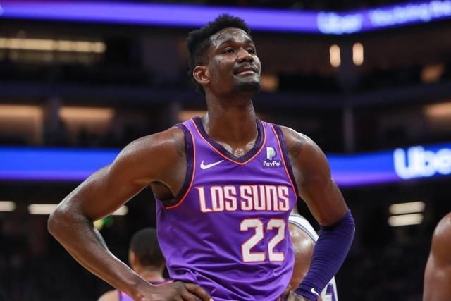 赵继伟胡明轩合计9投0中得2分 7次失误太致命